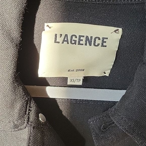 L'AGENCE Celine denim jacket. XS. Black. - Picture 5 of 8